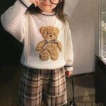 Detský vianočný sveter s medvedíkom